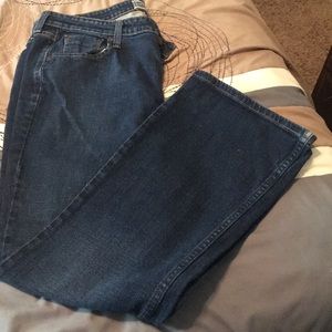 Signature Levi jeans